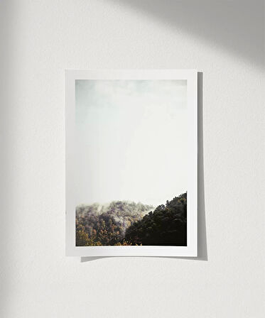 Çerçevesiz Poster Sislerin Ardındaki Orman