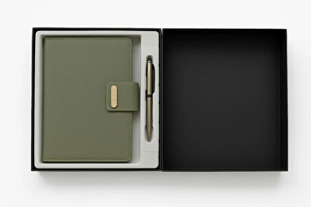 Mıknatıs Kapaklı Kalemli Ajanda Günlük Not Defteri Notebook Yeşil