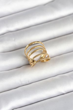 316L Çelik Gold Renk Sıralı Model Kadın Yüzük - TJ-BYK4183