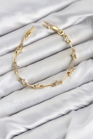 CM Gold Renk Yıldız Model Zirkon Taşlı Pirinç Kadın Bileklik TJ-BB8602