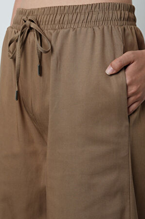 Kadın Bol Paça Beli Lastikli Düz Renk Pantolon