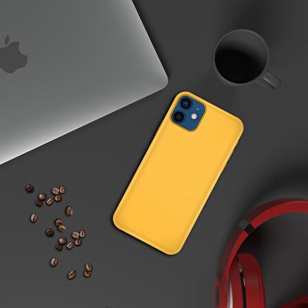 Apple iPhone 15 6.1'' İnce Mat Silikon Kılıf Sarı