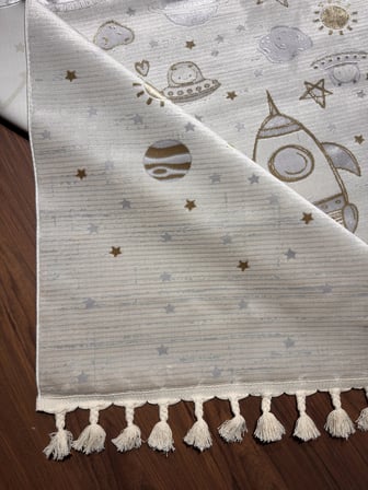 Fenomen Carpet Daisy Koleksiyonu İpek Bambu Tozumaz Çocuk Halısı