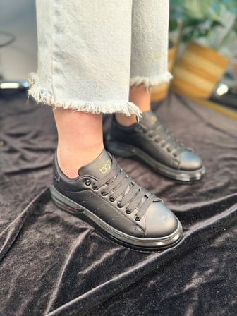 Günlük Unisex Spor Ayakkabı Vegan Deri Bağcıklı Hafif Kalın Yüksek Taban Yürüyüş Sneaker 628