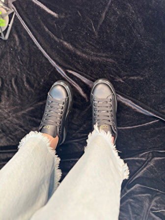 Günlük Unisex Spor Ayakkabı Vegan Deri Bağcıklı Hafif Kalın Yüksek Taban Yürüyüş Sneaker 628