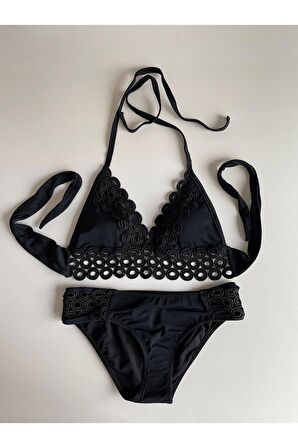 Siyah Halka Örgü Detaylı Üçgen Bikini Takımı