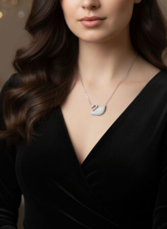 Kuğu Tasarım 925 Ayar Gümüş Kadın Kolye