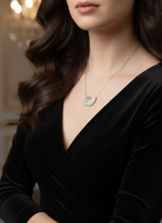 Kuğu Tasarım 925 Ayar Gümüş Kadın Kolye