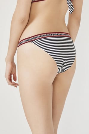 Cute Super Bikini Altı
