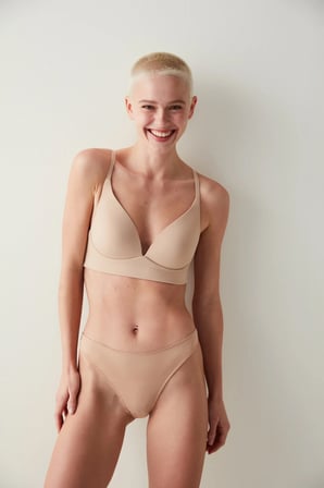 #Hiççamaşırı Bej Balensiz Süper Bralet