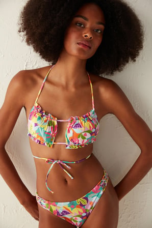 Çok Renkli Laguna Yanları Makrome Detaylı Bikini Altı