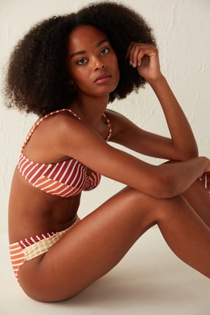 Çok Renkli Çizgili V Kesim Havana Twist Bikini Altı