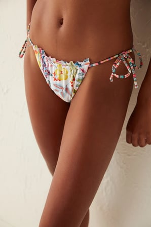 Çok Renkli Escape Çiçek Desenli Fırfır Detaylı Bikini Altı