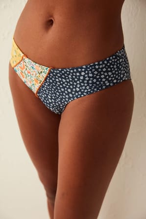 Çok Renkli Bonita Çiçek Desenli Hipster Bikini Altı
