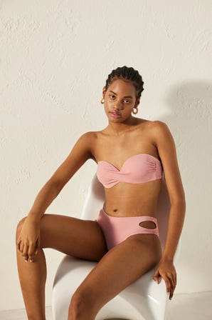 Basic Kesim Pembe Bikini Altı
