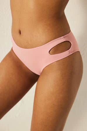 Basic Kesim Pembe Bikini Altı