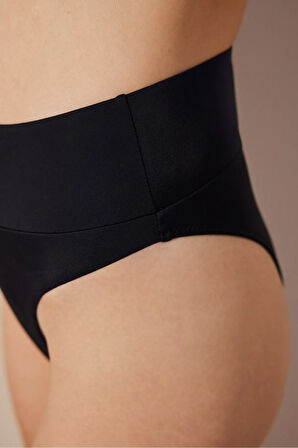 Basic Super High Leg Siyah Bikini Altı