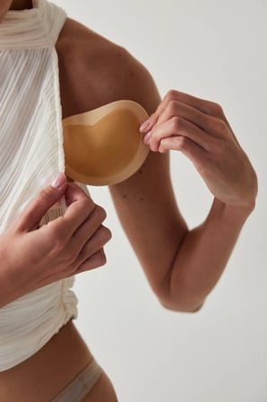 Dekoltemiz Push Up  Destekli Göğüs Ucu Gizleyici