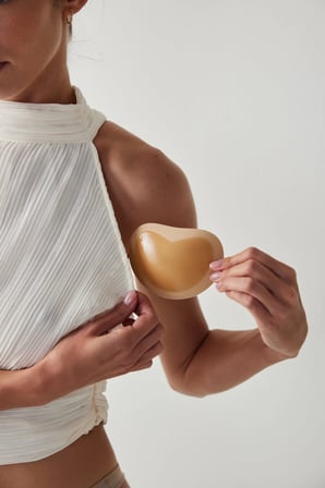 Dekoltemiz Push Up  Destekli Göğüs Ucu Gizleyici