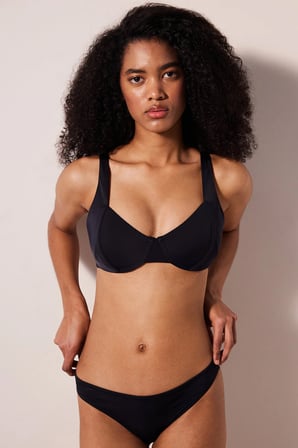 New Balen Siyah Bikini Üstü