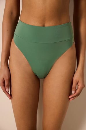 Super High Leg Yeşil Bikini Altı
