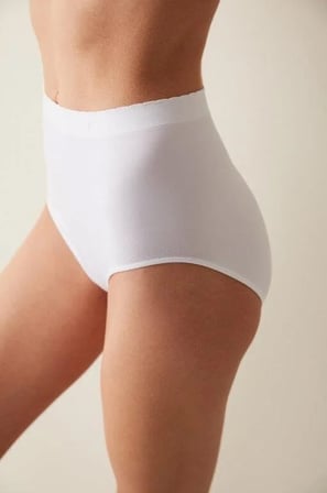 Basic Yüksek Bel Beyaz Slip Külot