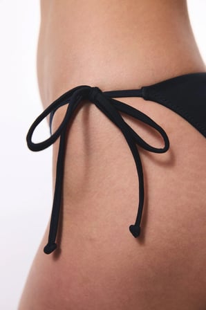 Siyah Bağlamalı Düşük Bel Bikini Altı
