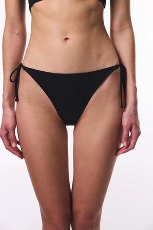 Siyah Bağlamalı Düşük Bel Bikini Altı
