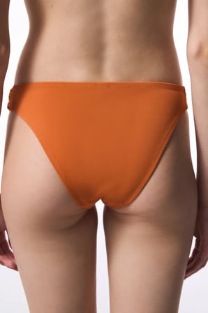 Turuncu Makrome Detaylı Bikini Altı