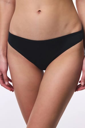 Siyah Slip Orta Bel Bikini Altı