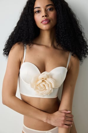 Removable Rose Perfetto Krem Büstiyer