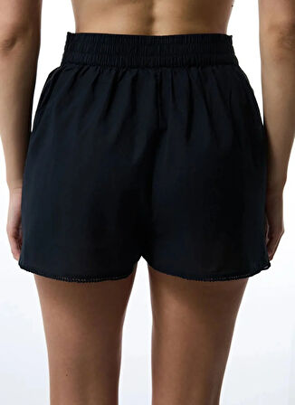 Penti Lastikli Bel Normal Siyah Kadın Şort PLWAH4U425IY