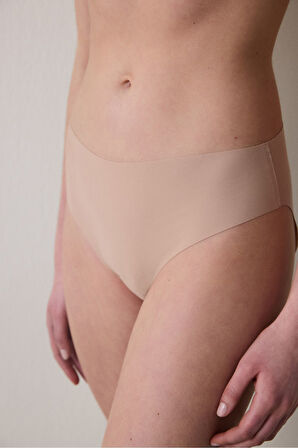 Reversible Laser Cut Bej Slip Külot