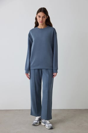 Koyu Gri Bisiklet Yaka Oversize Kısa Modal Sweatshirt