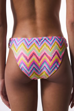 Zigzag Makrome Düşük Bel Bikini Altı