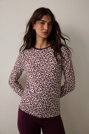 Bordo Leopar Desenli  Uzun Kollu Termal Etkili Pijama Üstü