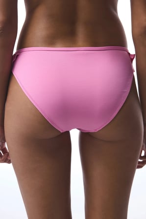 Pembe Begonia Fırfırlı Bikini Altı