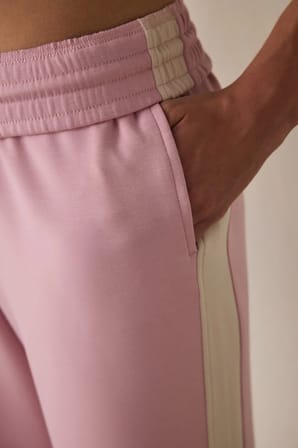 Lila Silky Feel Normal Bel Parçalı Eşofman Altı
