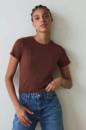 Kapuçino Bisiklet Yaka Slim Fit Modal Baby Tee Tişört