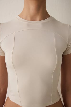 Bej Bisiklet Yaka Kısa Kollu Slim Fit Modal Tişört