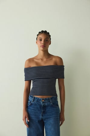 CUPsecret Kendinden Pedli Çizgili Foldable Madonna Yaka Kolsuz Slim Fit Üst