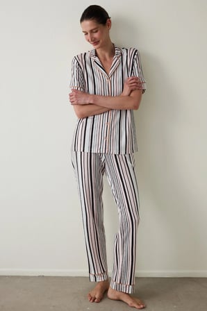 Penti Aging Collagen Çizgili Gömlek Yaka Kısa Kollu Pijama Takımı