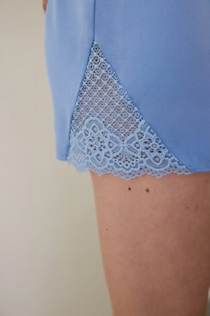 Mavi Luna Dantelli Saten Şort Pijama Altı