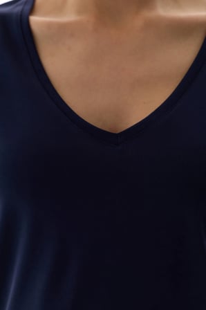 Lacivert V Yaka Modal Tişört