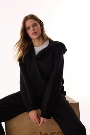 Siyah Silky Touch Yüksek Bel Cepli Jogger