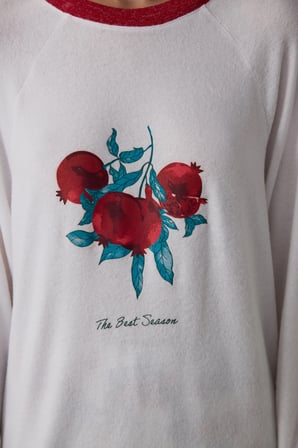 Kırık Beyaz Best Season Yeni Yıl Baskılı  Termal Etkili Pijama Üstü