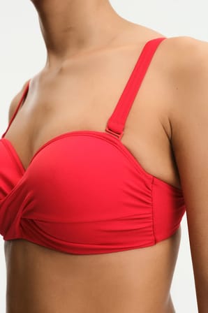 Kırmızı Beauty Form Bikini Üstü