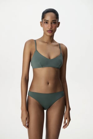 Yeşil Front V Yaka Bikini Üstü