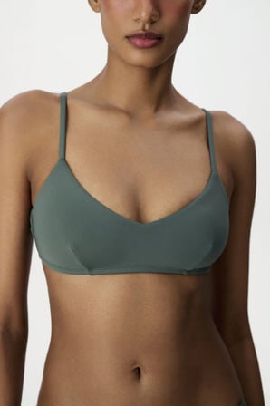 Yeşil Front V Yaka Bikini Üstü