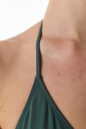Yeşil Üçgen Bikini Üstü